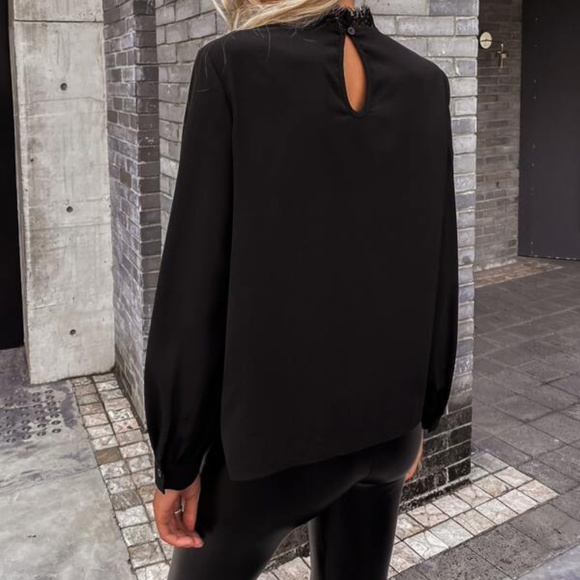 Luxe Classic Lace Solid Work Minimalist Top - Picture 5 of 10